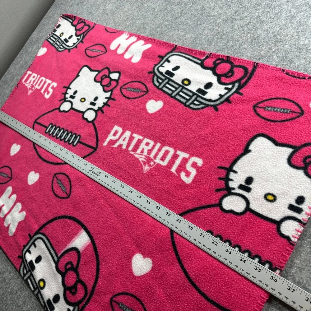 Hello Kitty Blanket New England Patriots Pink Fleece Throw 36x50 Northwest